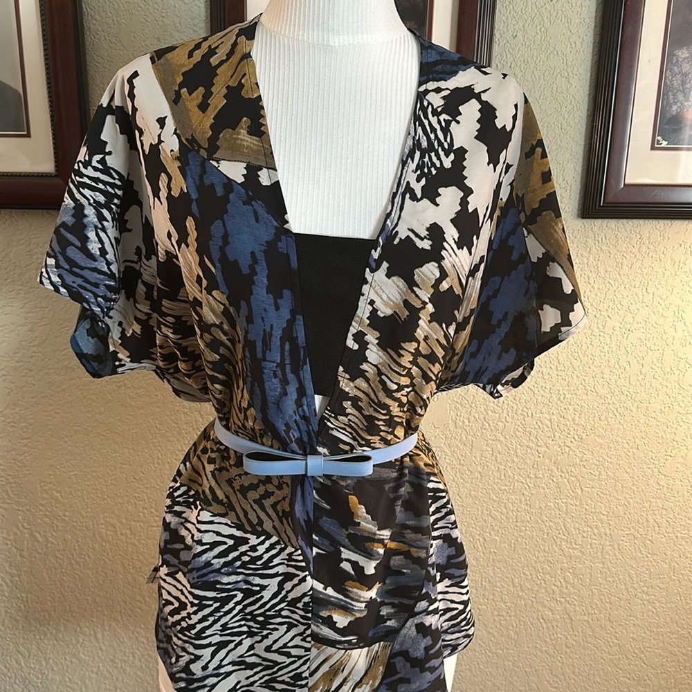 MOB Top in Animal Print Boxy Style